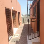 Rent 1 bedroom apartment in Pretoria