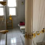 Rent 4 bedroom house of 130 m² in Lesina