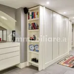 Rent 1 bedroom apartment of 60 m² in Catania