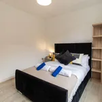 Rent 4 bedroom flat of 71 m² in Telford