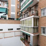 Rent a room of 70 m² in madrid