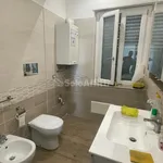 Affitto 4 camera appartamento di 100 m² in Reggio di Calabria