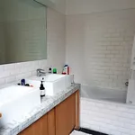 Rent 1 bedroom apartment in Ixelles