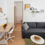 Rent 1 bedroom apartment of 550 m² in Vienna