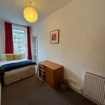 Rent 5 bedroom apartment in Scotland