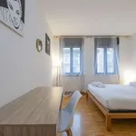 Rent 1 bedroom apartment in milan