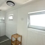 Miete 2 Schlafzimmer wohnung von 62 m² in Krefeld