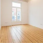 WG-Zimmer (10 m2) in neu renovierter Wohnung mit EBK & WLAN