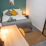 Rent a room of 120 m² in madrid