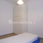 Affitto 4 camera appartamento di 75 m² in Perugia