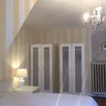 Rent 2 bedroom apartment of 96 m² in Dusseldorf