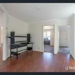 Rent 5 bedroom house in Huntingdale