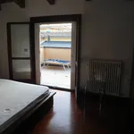 Affitto 3 camera casa di 90 m² in Bologna