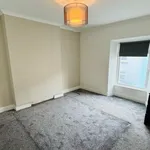 Rent 3 bedroom apartment in Wales