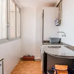 Rent a room of 110 m² in valencia