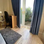 Rent 5 bedroom apartment in East Of England