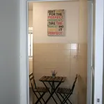 Rent 2 bedroom apartment in Lisbon