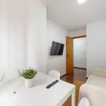 Rent 4 bedroom apartment in Valencia