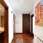 Rent 2 bedroom apartment in Porto