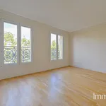 Rent 4 bedroom apartment of 102 m² in MONTROUGE