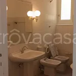 Rent 3 bedroom apartment of 136 m² in Genova