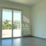 Appartement de 42 m² avec 2 chambre(s) en location à Saint-Laurent-du-Var