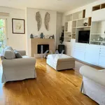 Rent 3 bedroom apartment of 121 m² in Lisbon