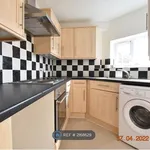 Flat to rent in Guildford Street, Luton LU1