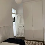 Rent 4 bedroom apartment in Lisbon