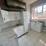 Rent 1 bedroom apartment of 495 m² in Johannesburg