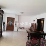 Affitto 5 camera appartamento di 160 m² in Agrigento