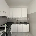 Affitto 5 camera casa di 308 m² in Giugliano in Campania