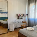 Rent 2 bedroom apartment of 70 m² in genoa