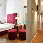 Rent 5 bedroom apartment of 140 m² in Florence