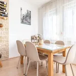 Rent 2 bedroom apartment of 70 m² in Split