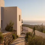 Rent 5 bedroom house in Cala d'Hort