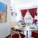 Rent 1 bedroom apartment of 50 m² in Porto