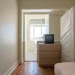 Rent 7 bedroom apartment in Lisbon