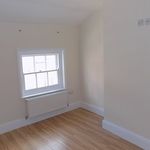 Rent 2 bedroom flat in East Midlands