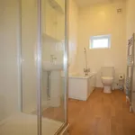 2 Bedrooms Flat - To Let