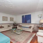 Rent a room in lisbon