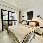 Alquilo 3 dormitorio casa de 336 m² en Marbella