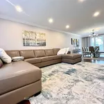 Maison de 3605 m² avec 4 chambre(s) en location à Mississauga (Rathwood)