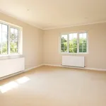 Rent 4 bedroom house in Northamptonshire