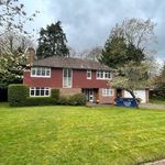 Rent 4 bedroom house in South East England