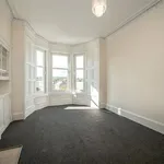 Rent 2 bedroom apartment in Edinburgh