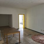 Helle 2 Zimmer Wohnung (Hochpaterre) zur Miete mit Balkon in ruhiger Wohngegend!