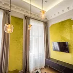 Rent 2 bedroom apartment of 120 m² in Budapest