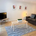 Rent 2 bedroom flat of 969 m² in Glasgow