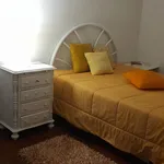 Rent 3 bedroom house in Lisbon